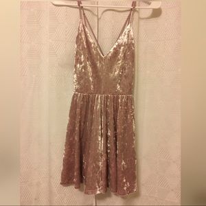 Crushed velvet pink romper
